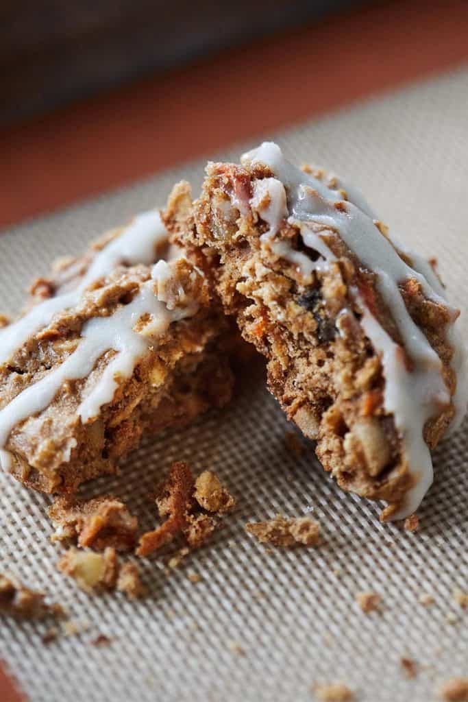 Carrot Cake Oatmeal Cookies