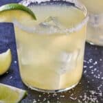 Pinterest graphic of a glass of skinny margarita.