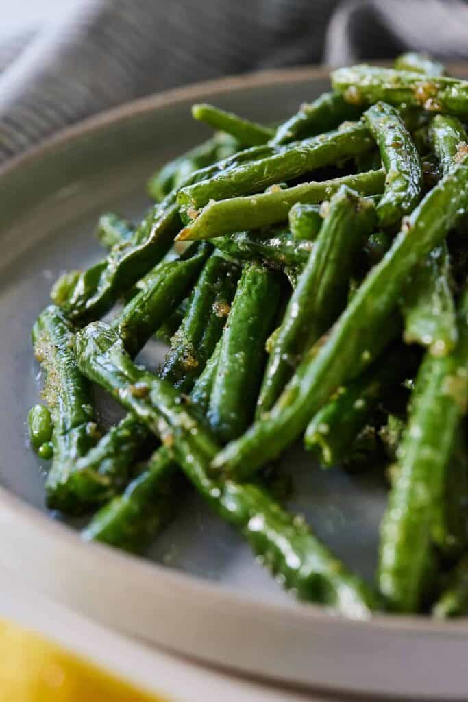 Air Fryer Green Beans - Cooking With Coit