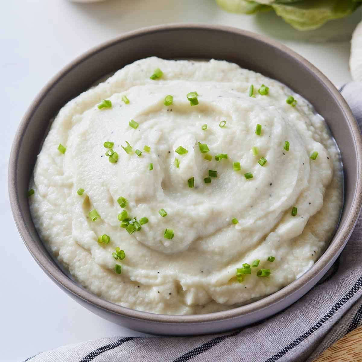 Mashed Cauliflower - Cooking With Coit