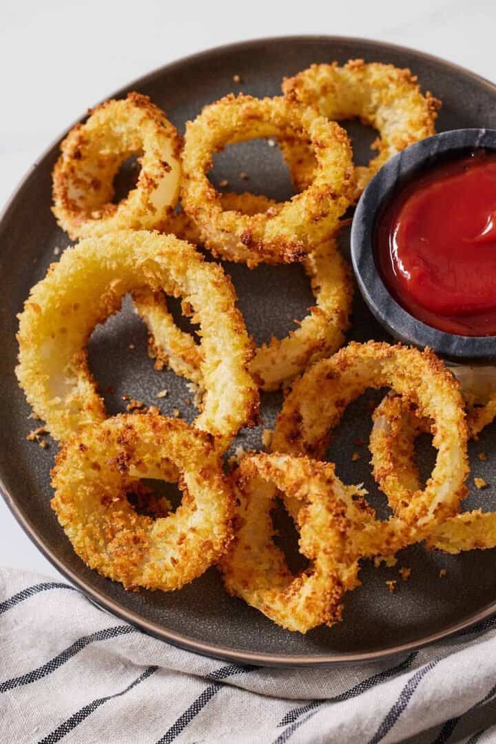Air Fryer Onion Rings - Cooking With Coit